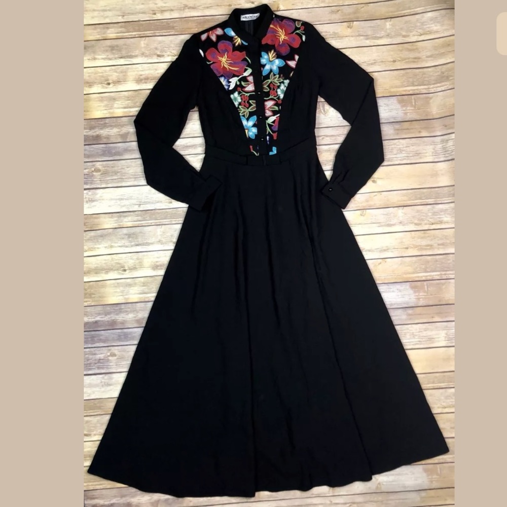 Floral Embroidered Flare Peasant Vintage Dress 38